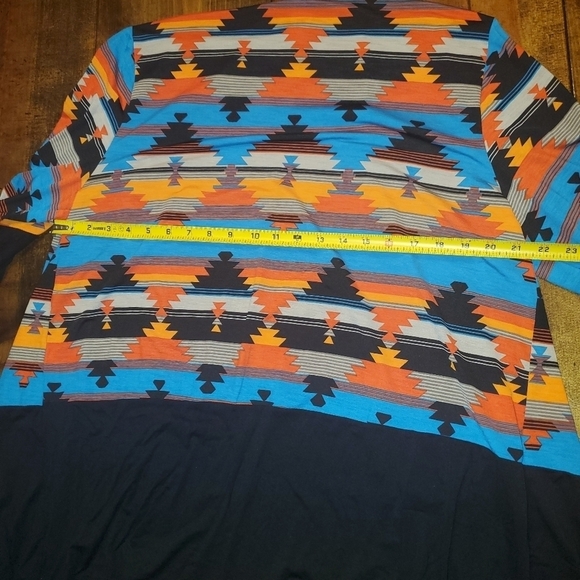 Aztec Print Cardigan Top Long Sleeve - Picture 9 of 12